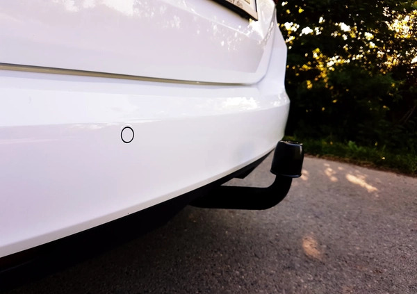 Opel Astra cena 46700 przebieg: 168300, rok produkcji 2019 z Bochnia małe 436